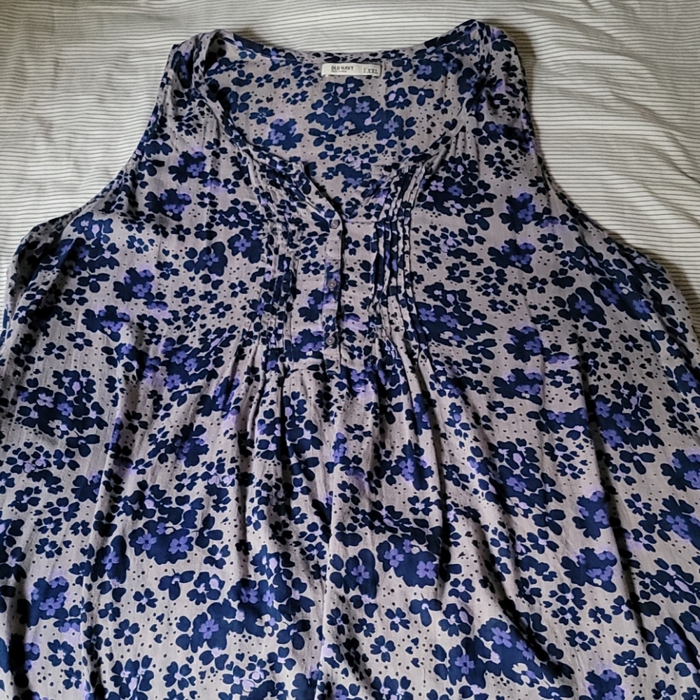 Old Navy linen tank top